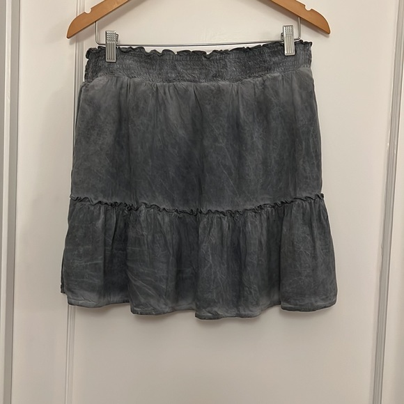 Super cute pilcro by Anthropologie  boho ruffled tie dye mini skirt - Picture 2 of 6